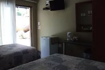 ホテル Meerkat Manor