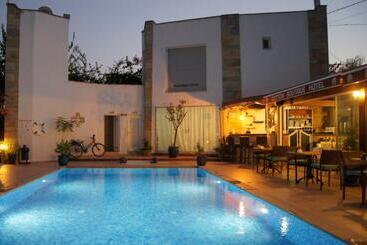 בית מלון כפרי Cotton