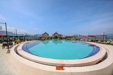 호텔 Luang Prabang View