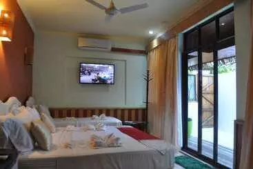 پانسیون Summer Villa Guest House