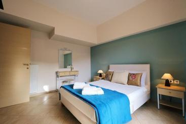 ツーリストアパートメント Nikola Apartments