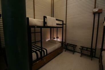 Lost & Found Hostels   Mandaramnuwara