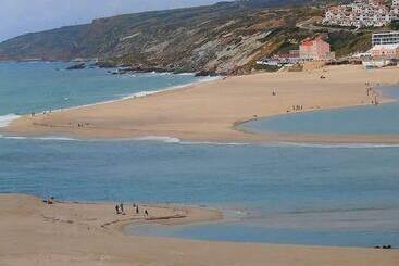 Pensão O Facho Guest House