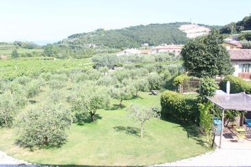 Bed and Breakfast Corte Castello