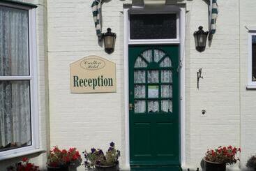 בית מלון כפרי Carlton