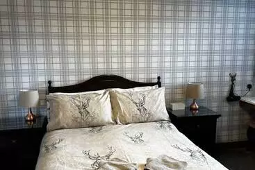 مسافرخانه Acer Lodge Guest House