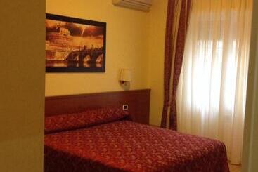 Hotel Residenza Fermi