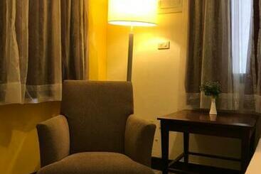 پانسیون Tainan Suite 1