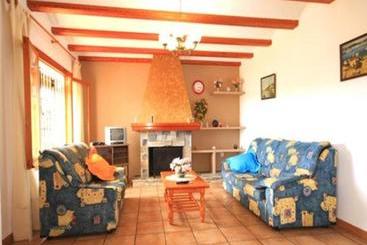 ビラホテル Holiday Home Mirador