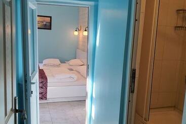 簡易ホテル Tulip Guesthouse