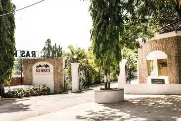 Ras By Treat Resorts, Silvassa