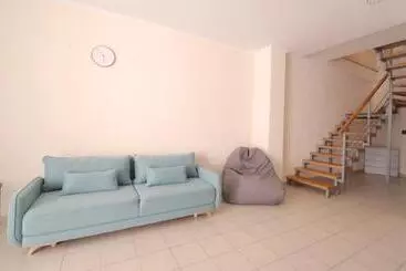 בית מלון כפרי Black Sea Bugaz