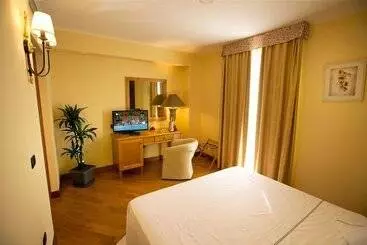 هتل Uliveto Principessa Resort