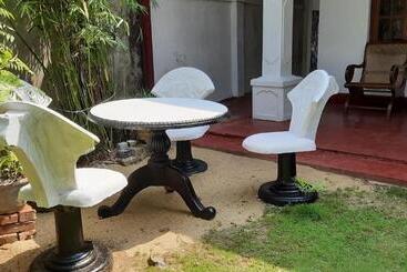 Pensjonat Thambara Resort