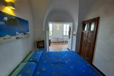 בית מלון כפרי Finestre Sul Mare