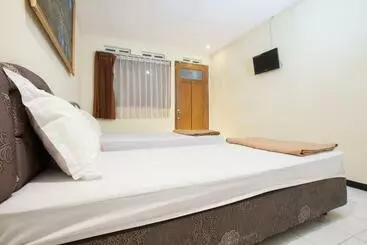 Hotelli Els Guest House Redpartner