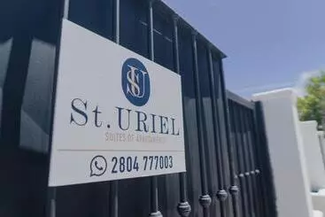 アパートホテル Saint Uriel