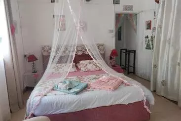 پانسیون Chambre D Hote Place Des Amoureux