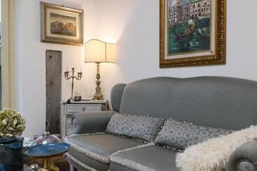 מלון דירות Villa Casati Italiana