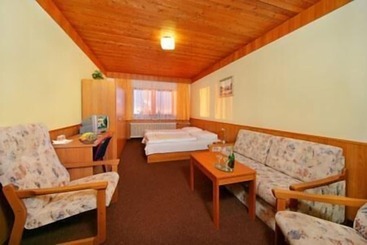 בית מלון כפרי Diana