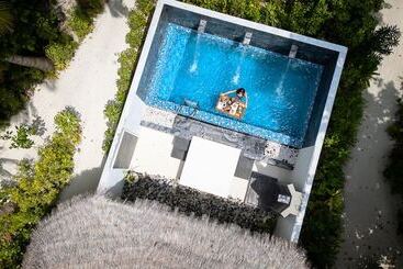 هتل Kihaa Maldives