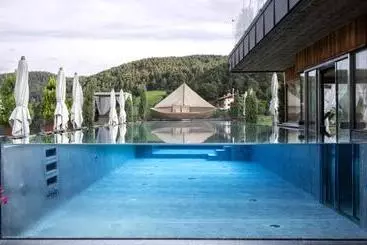 هتل Abinea Dolomiti Romantic Spa