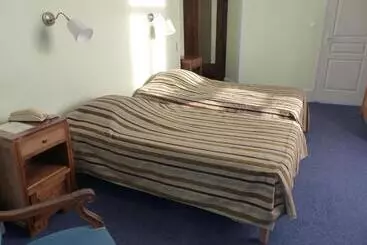 ホテル Hôtel Des Thermes