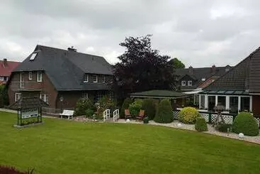 Aamiaismajoitus (B&B) Hausnordlicht Dachspitze