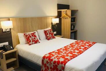 فندق Martinez Grenay