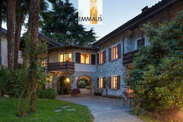 Parkhotel Emmaus Casa Rustico