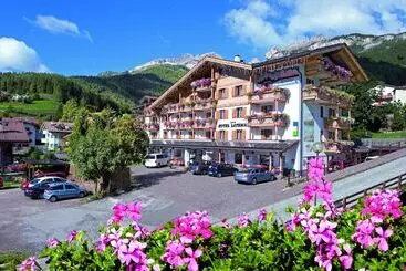 Berg Hotel Latemar Spitze