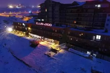 Hotel Club2100