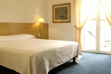 בית מלון כפרי Al Caminetto