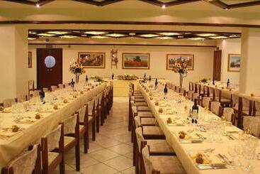 호텔 Comtes De Challant Albergo Etico Valle D Aosta