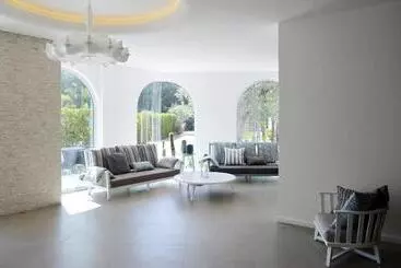 Hotelli Giardino Dei Pini