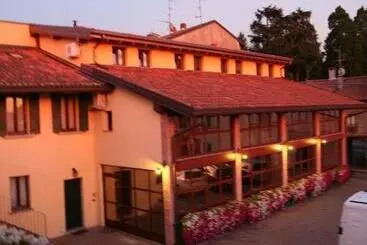 Hotell Locanda Dell'oca Bianca