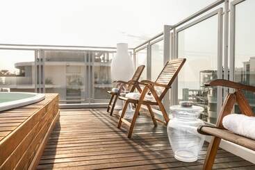 فندق Perla Verde