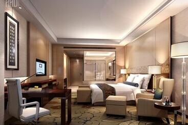 호텔 Wanda Realm Ningde