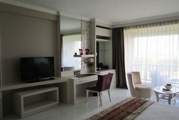 استراحتگاه The Rich Prada Bali