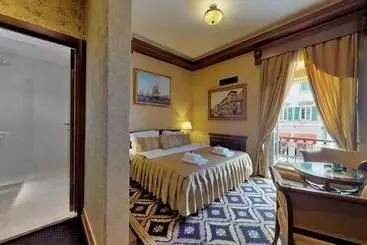 Historic Boutique Hotel Cattaro