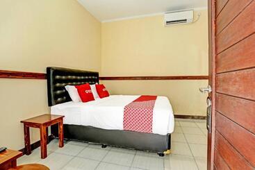 Szálloda Oyo 91206 Abian Dedari Mesari