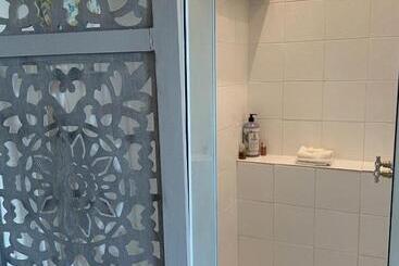 Aamiaismajoitus (B&B) Maison Lavande