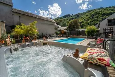 Majatalo A Nouste Chambres D Hotes Et Gite Only Adults