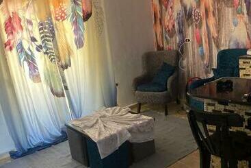 هتل آپارتمان قريه بلو لاجون رأس سدر