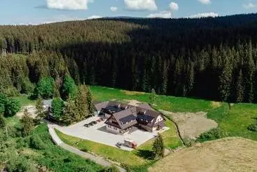 Majatalo Orava Village