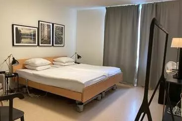 בית מלון כפרי L Morby  Danderyd Hospital