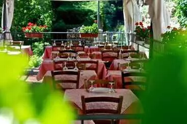 교외 호텔 Borgo Isola Santa