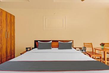 هتل Oyo Flagship 87763 Vasudev Inn