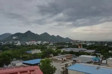 Hotel Treebo Trend Mangal Residency