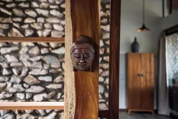 Thea Resort & Retreats   Santa Teresa